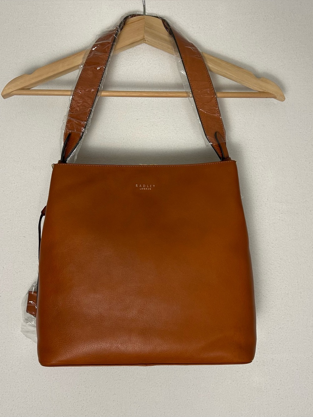 BNWT Radley London Tan Leather Shoulder Bag